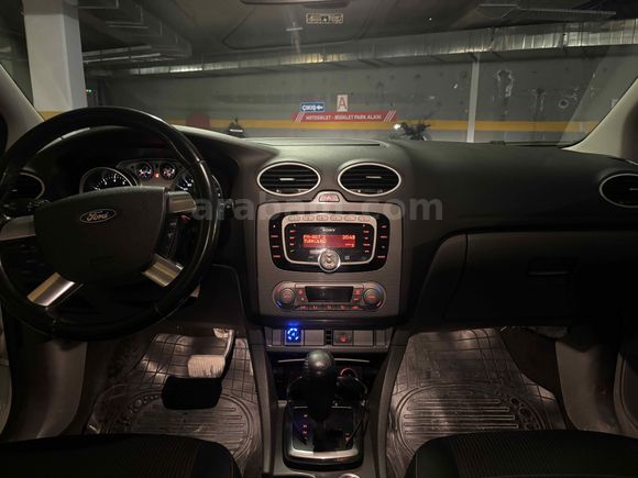 Sahibinden Ford Focus 1.6 Titanium 2010 Model 