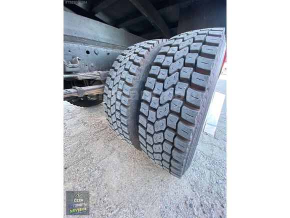 Özen Otomotiv 'den Isuzu NPR 2000 Damperli Temiz Bakımlı