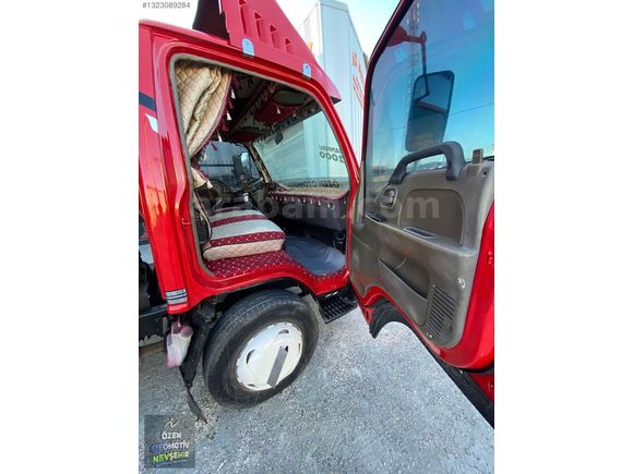 Özen Otomotiv 'den Isuzu NPR 2000 Damperli Temiz Bakımlı