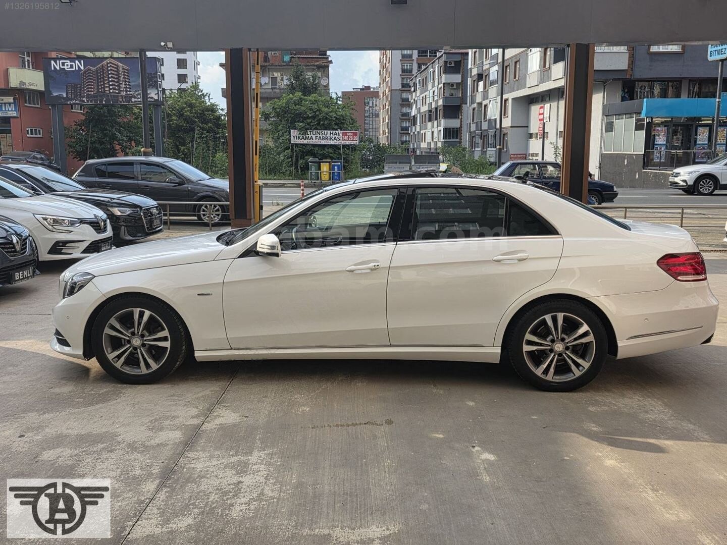 Galeriden Mercedes - Benz E 180 Edition 2015 Model Rize 97.678 km Beyaz 6