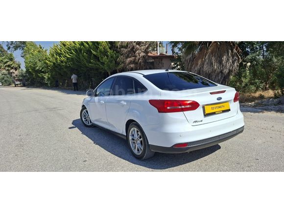 FORD FOCUS 2017 ÇIKIŞLI HASARSIZ BAKIMLI EKSPERTİZLİ