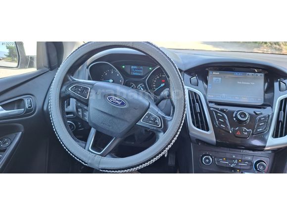 FORD FOCUS 2017 ÇIKIŞLI HASARSIZ BAKIMLI EKSPERTİZLİ