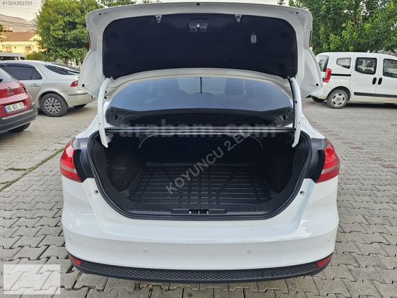 FOCUS %100 ORJİNAL EMSALSİZ BOYASIZ KAZASIZ ÇOK TEMİZ 44 BİNDE