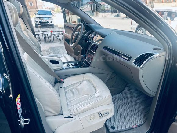 İLCİ OTOMOTİV'DEN 2011 MODEL Q7 QUATTRO KM 313 BİNDE