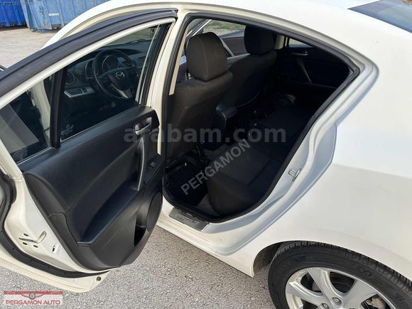 \\2011\\Orjinal\\Değişensiz\\En Dolu Paket Mazda3