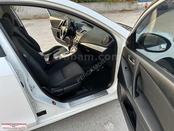 \\2011\\Orjinal\\Değişensiz\\En Dolu Paket Mazda3