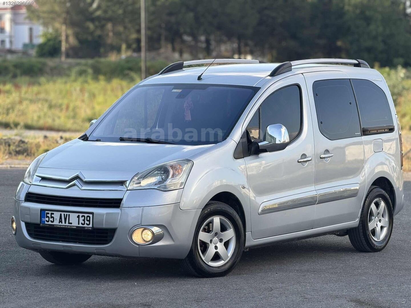 Galeriden Citroen Berlingo 1.6 HDi Combi SX 2010 Model Samsun 230 km Gri 1
