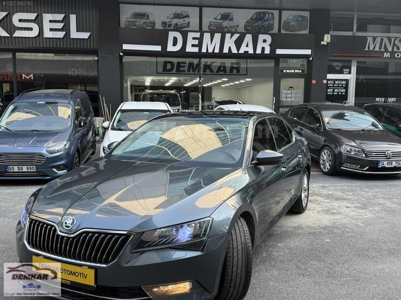 Demkar otomotiv den cam tavanlı Superb
