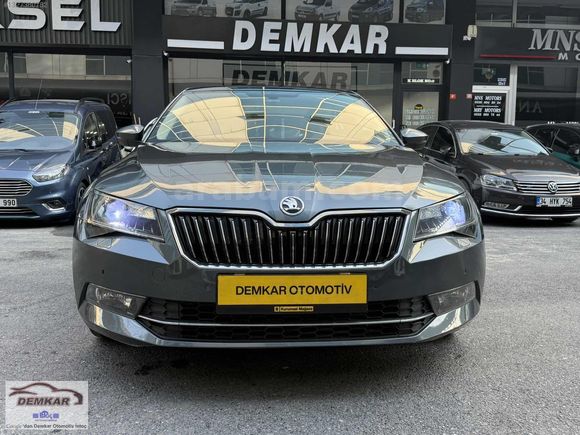 Demkar otomotiv den cam tavanlı Superb