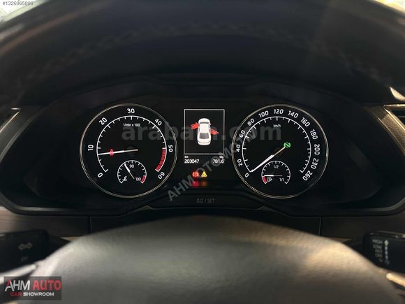 BOYASIZ 2017 MODEL SKODA SUPERB 1.6 TDI STYLE CAM TAVAN