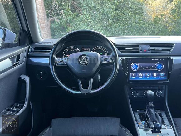 2015 MODEL 1.6 TDI GreenTec SKODA SUPERB STYLE