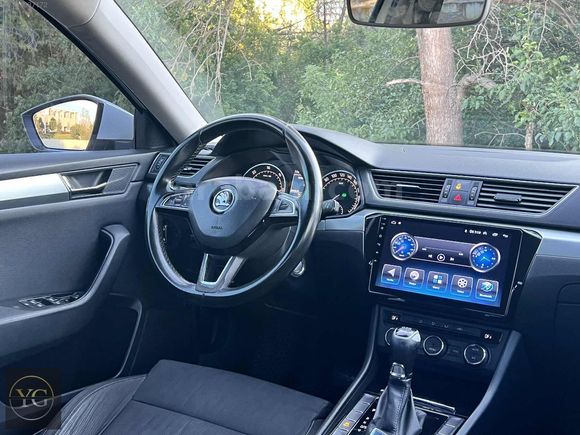 2015 MODEL 1.6 TDI GreenTec SKODA SUPERB STYLE