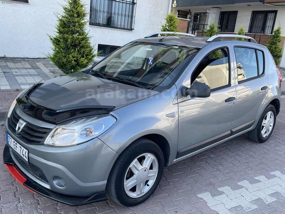158 BİN ORJİNAL KM SANDERO İLK SAHİBİNDEN ALINMA
