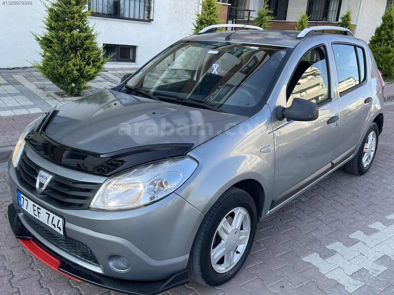 Galeriden Dacia Sandero 1.5 dCi Black Line 2011 Model Kocaeli 158.000 km Mavi