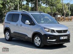**CAM TAVAN** 2020 RİFTER 83.000 KM BOYASIZ SKYPACK BAKIMLI