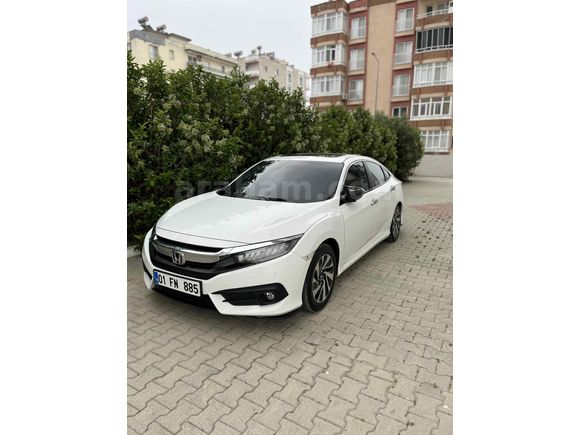 Memurdan Honda Civic 1.6i VTEC Eco Executive 2017 Model 