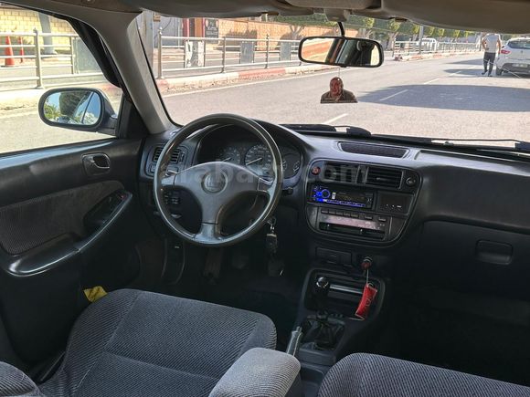 Sahibinden Honda Civic 1.4 i S 1998 Model 