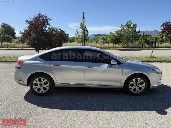 BURAK OTOMOTİV'DEN 2013 CİTROEN C5 1.6 E-HDİ DYNAMİQUE ORJINAL