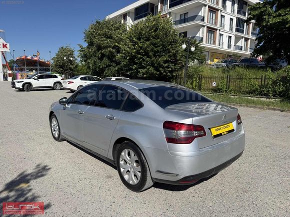 BURAK OTOMOTİV'DEN 2013 CİTROEN C5 1.6 E-HDİ DYNAMİQUE ORJINAL