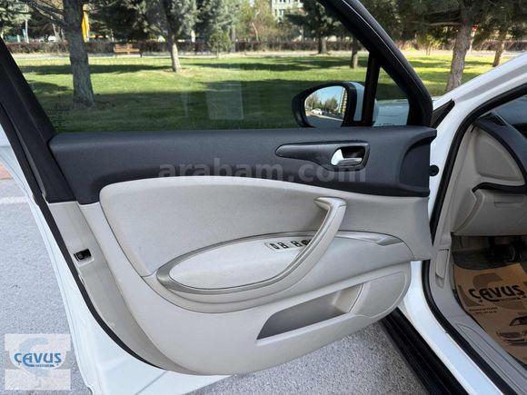 2013_CİTROEN C5_BEYAZ_EMSALSİZ_OTOMATİK_1.6e-HDI_TERTEMİZ_