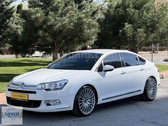 2013_CİTROEN C5_BEYAZ_EMSALSİZ_OTOMATİK_1.6e-HDI_TERTEMİZ_