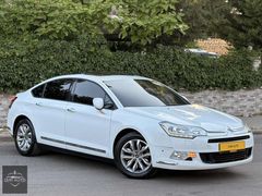 CMK AUTO 2015 C5 E-HDI EXECUTİVE 1.5 LOKAL EMSALSİZ TEMİZLİK