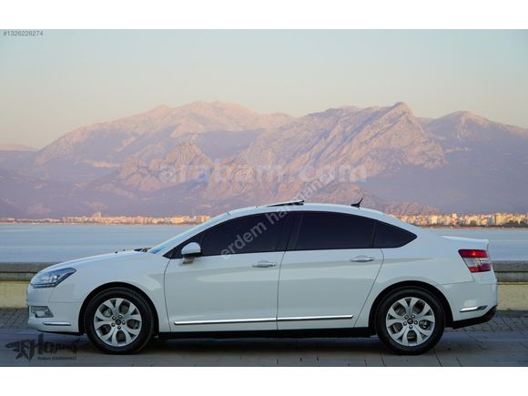 ERDEM'den 2012 Citroen C5 1.6 e-HDI Executive Otomatik Sunrooflu