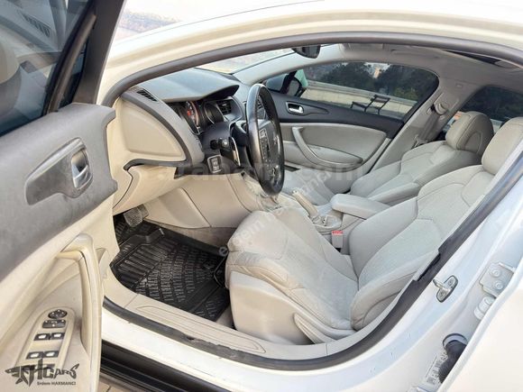 ERDEM'den 2012 Citroen C5 1.6 e-HDI Executive Otomatik Sunrooflu