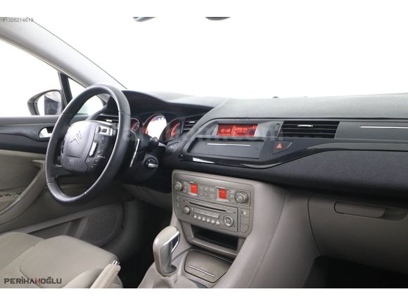 2012 C5 E HDİ DYNAMİQUE SUNROOF İÇİ BEJ BAKIMLARI TAM TERTEMİZ.