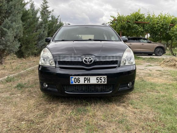 SAHİBİNDEN SATILIK TOYOTA COROLLA VERSO