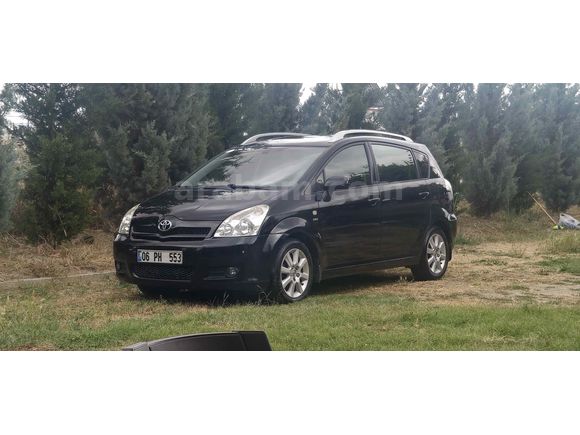 SAHİBİNDEN SATILIK TOYOTA COROLLA VERSO