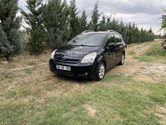 SAHİBİNDEN SATILIK TOYOTA COROLLA VERSO