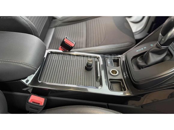 /SERVİS BAKİMLİ/HATASİZ/BOYASİZ/ CAM TAVAN /138.000 KM