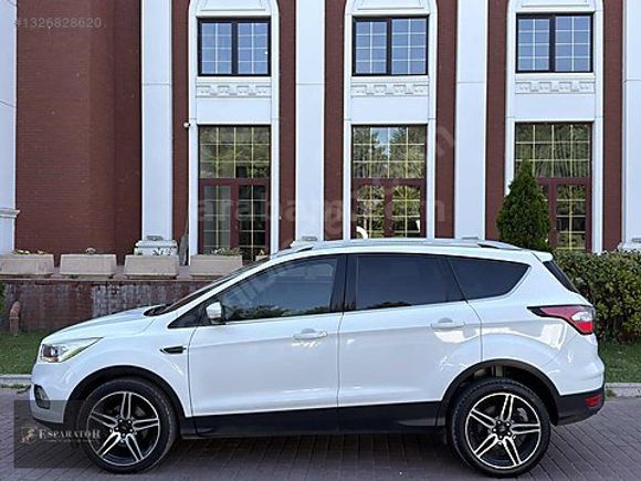 ESPARATOR'DAN BOYASIZ 2017 MODEL FORD KUGA 1.5 TDCİ CAM TAVANLI