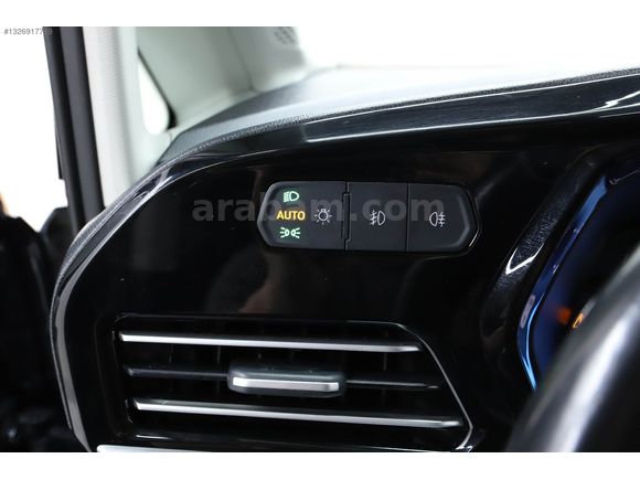 HIZLI'DAN FORD CONNECT TİTANİUM CAM TAVANLI
