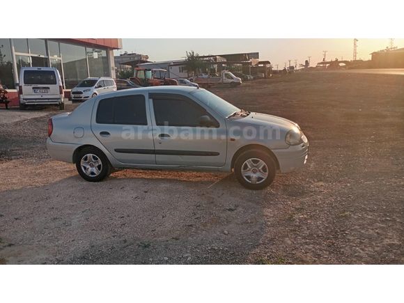 Sahibinden Renault Clio 1.4 2001 Model