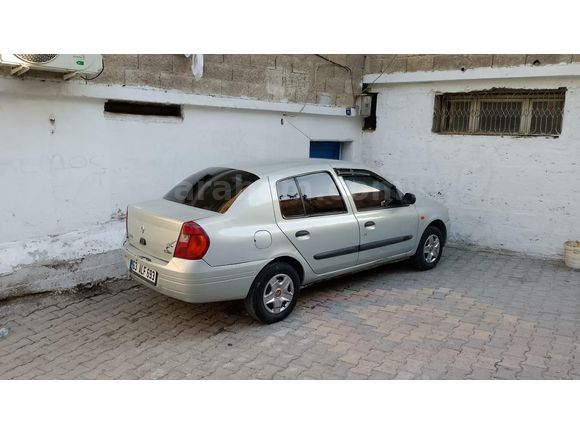 Sahibinden Renault Clio 1.4 2001 Model