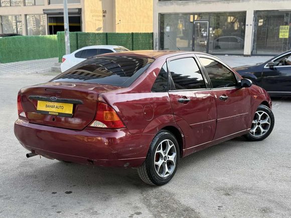 BAHAR AUTO'DAN 2000 MODEL FORD FOCUS UYGUN RAKAMA