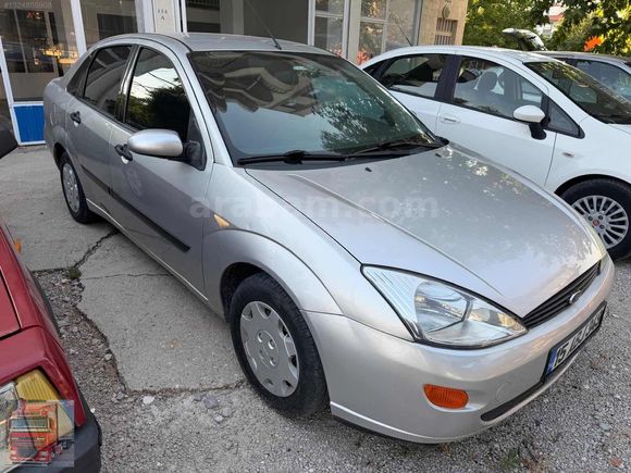 TAM OTOMATIK DEĞİŞENSİZ SEDAN FOCUS