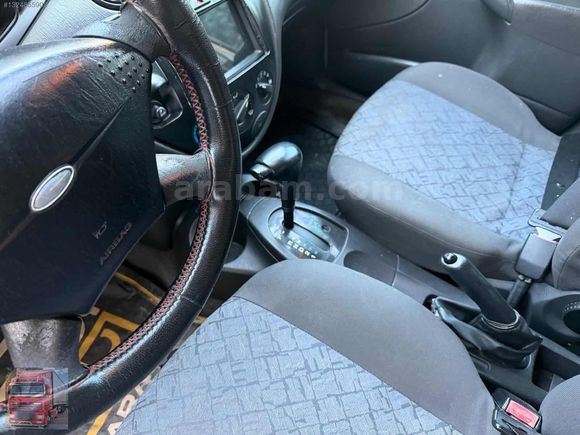 TAM OTOMATIK DEĞİŞENSİZ SEDAN FOCUS