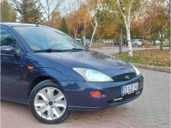 2000 MODEL FOCUS 1.6 DEĞİŞENSİZ 3 PARÇA BOYALI 272 BİN KM