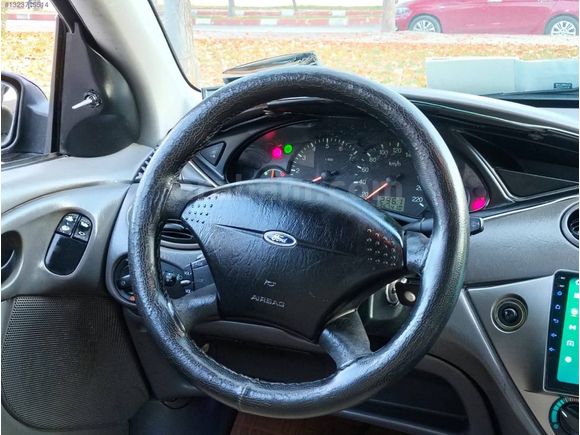 2000 MODEL FOCUS 1.6 DEĞİŞENSİZ 3 PARÇA BOYALI 272 BİN KM