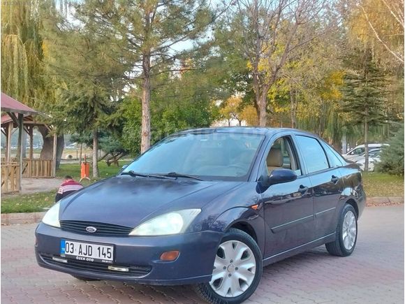 2000 MODEL FOCUS 1.6 DEĞİŞENSİZ 3 PARÇA BOYALI 272 BİN KM