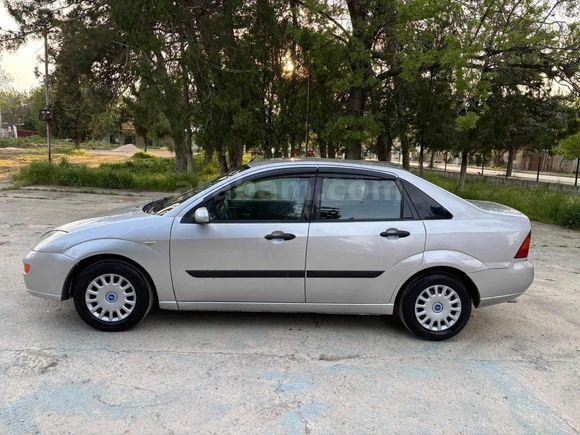 2001 Model ORJİNAL- DEĞİŞENSİZ FORD FOCUS 1.6 Ambient