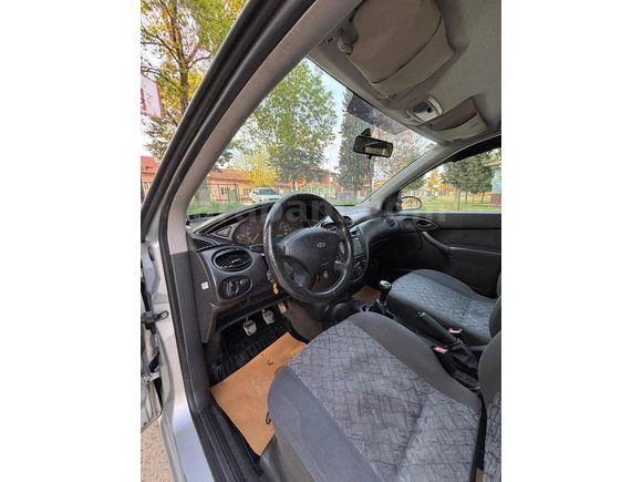 2001 Model ORJİNAL- DEĞİŞENSİZ FORD FOCUS 1.6 Ambient