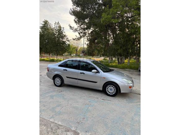 2001 Model ORJİNAL- DEĞİŞENSİZ FORD FOCUS 1.6 Ambient