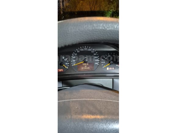 Sahibinden Mercedes - Benz E 200 Elegance 2000 Model  217.000 km Siyah