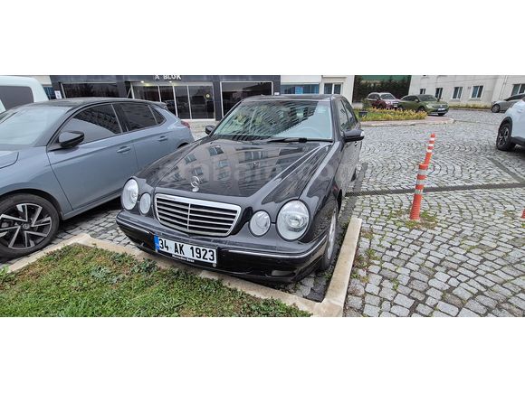 Sahibinden Mercedes - Benz E 200 Elegance 2000 Model  217.000 km Siyah