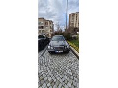 Sahibinden Mercedes - Benz E 200 Elegance 2000 Model  212.000 km Siyah