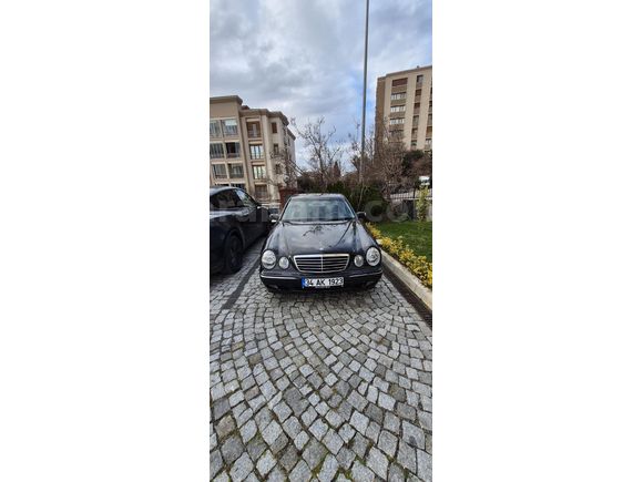 Sahibinden Mercedes - Benz E 200 Elegance 2000 Model  217.000 km Siyah